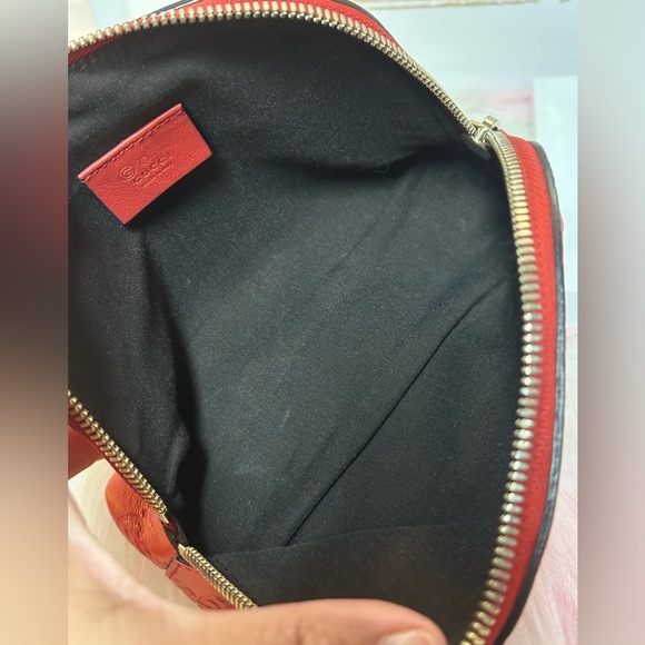 Gucci Cosmetic pouch purse Sima GG Red Leather-great condition- nice color - Picture 7 of 10